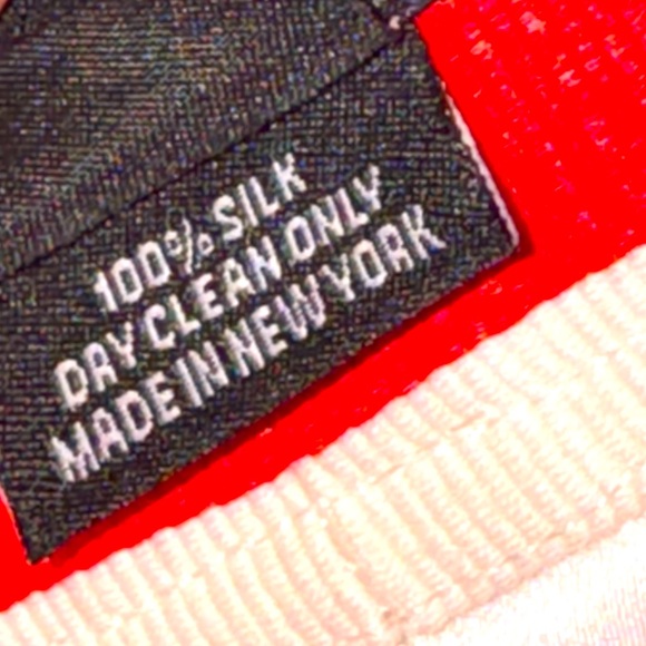 Zang Toi Red and White Striped Blazer and Short Set, Cashmere, NWOT, fits size 0 - Picture 14 of 14